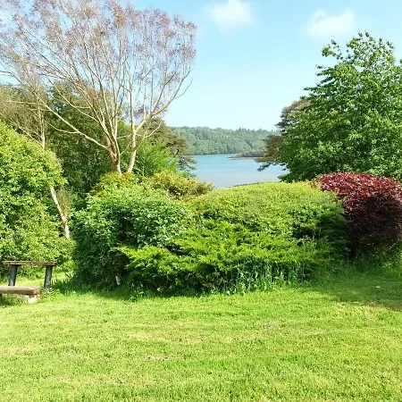 Sea View 1-bed With Private Garden Holiday home *