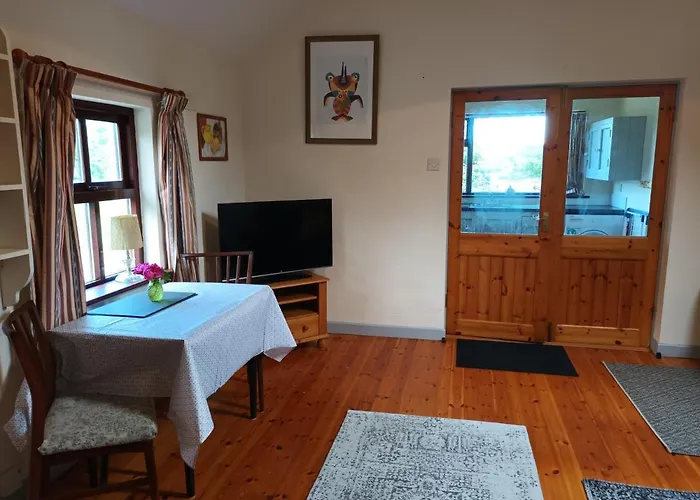 Casa vacanze Sea View 1-bed Sleeps 2 W Private Garden